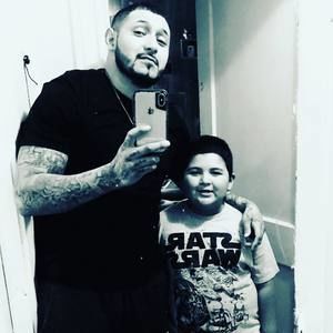 Meet your Posher, Johnathan